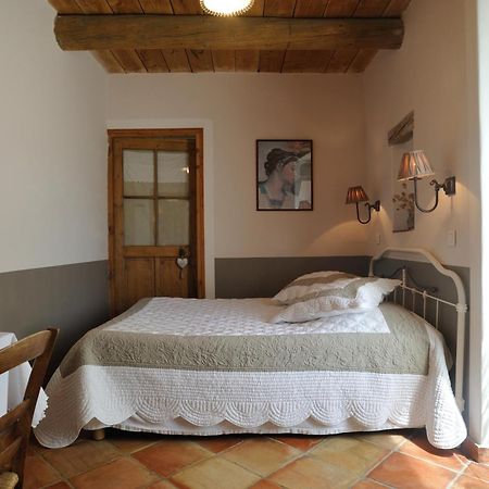Chambres D'Hotes Domaine Des Machottes Grans Exterior foto