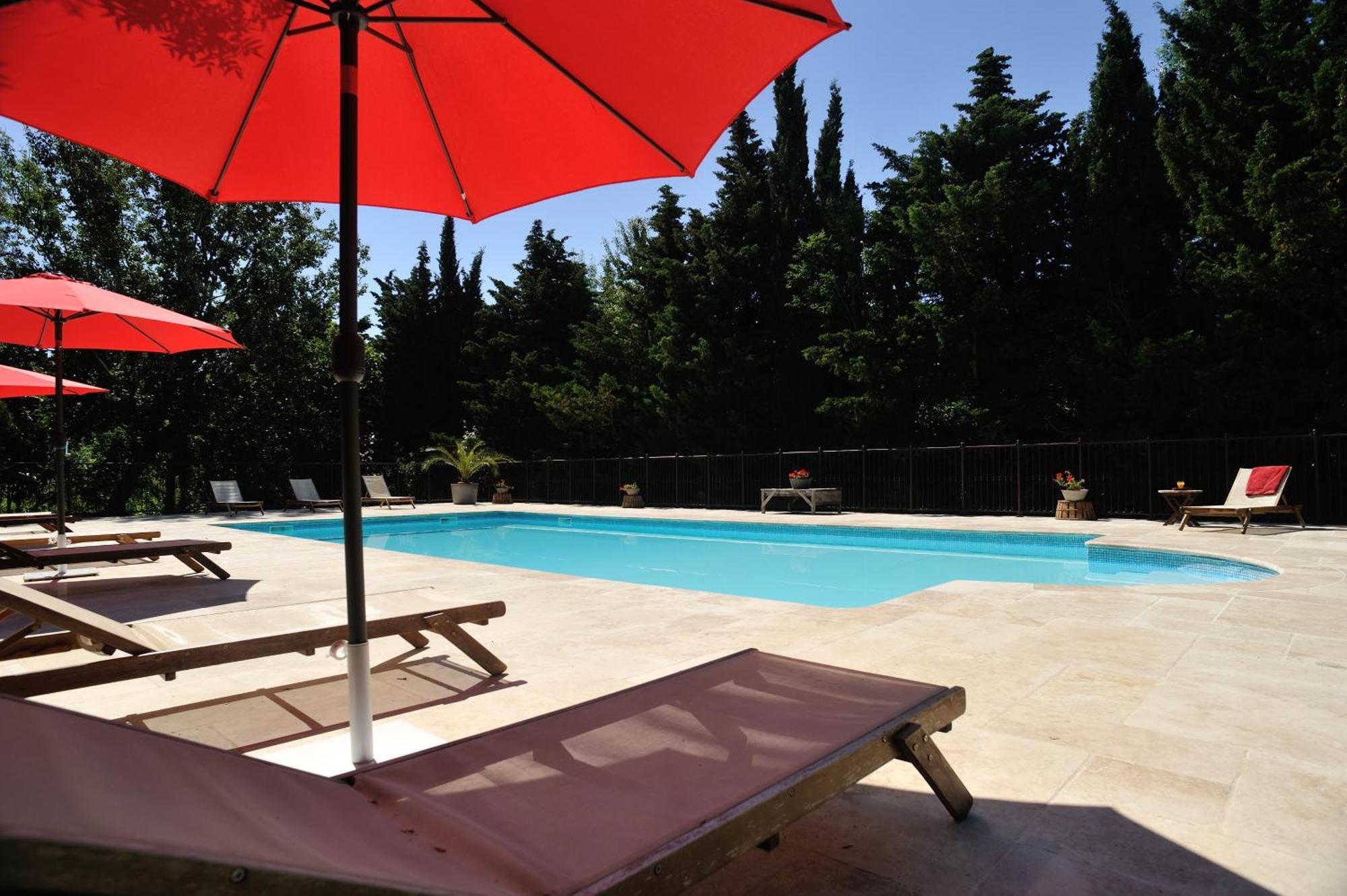 Chambres D'Hotes Domaine Des Machottes Grans Exterior foto