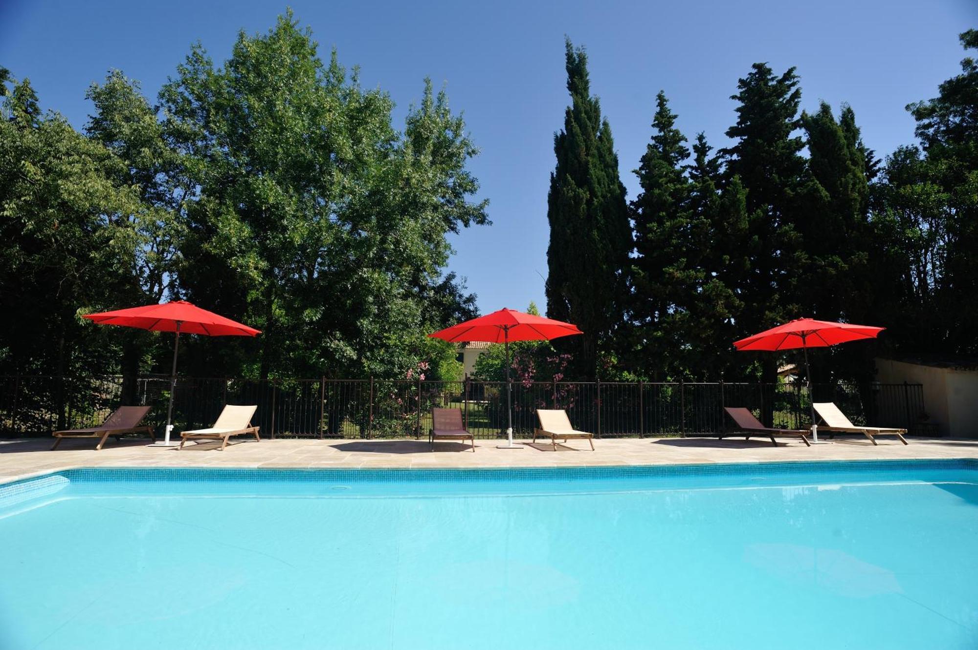 Chambres D'Hotes Domaine Des Machottes Grans Exterior foto