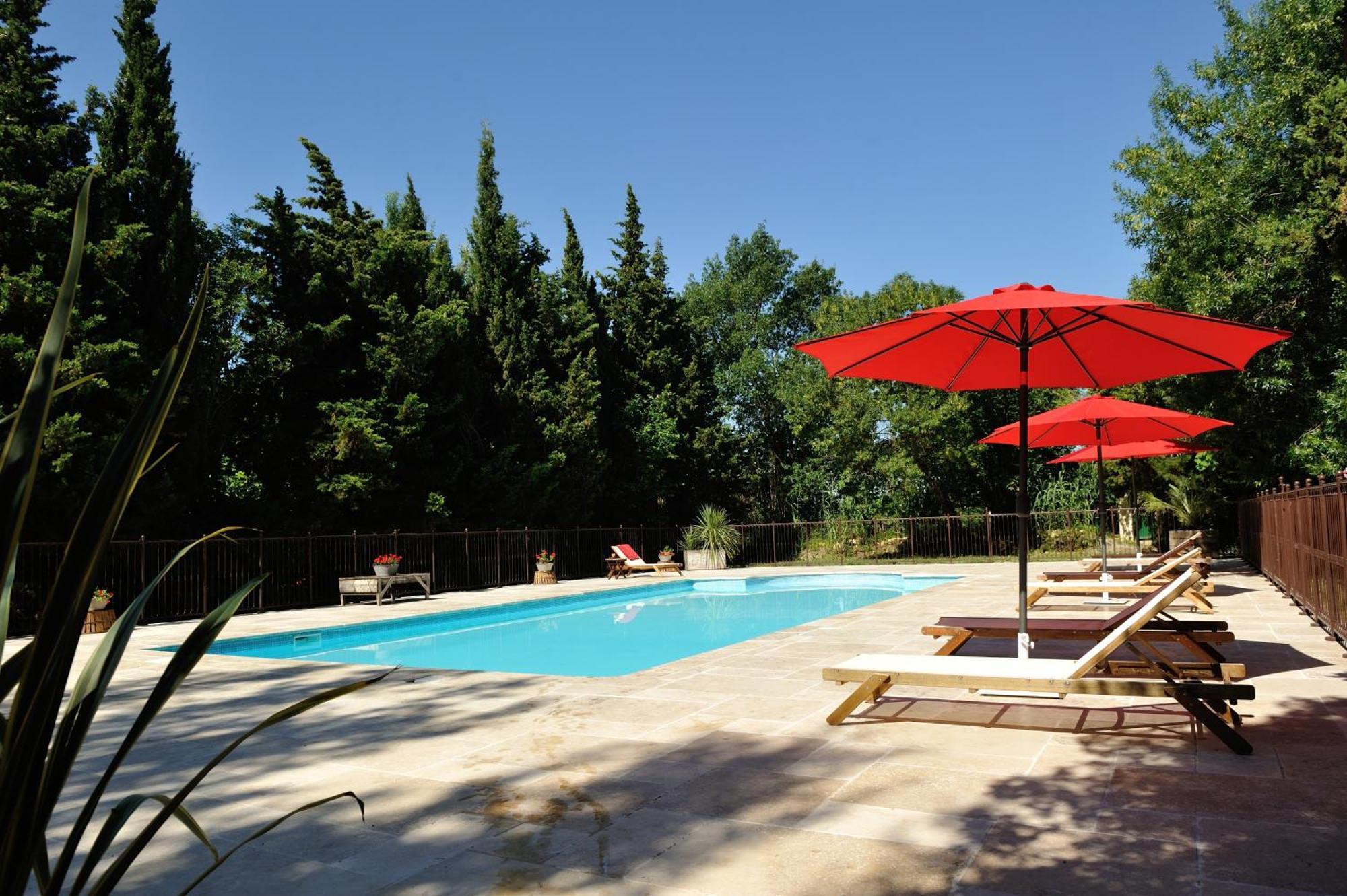 Chambres D'Hotes Domaine Des Machottes Grans Exterior foto