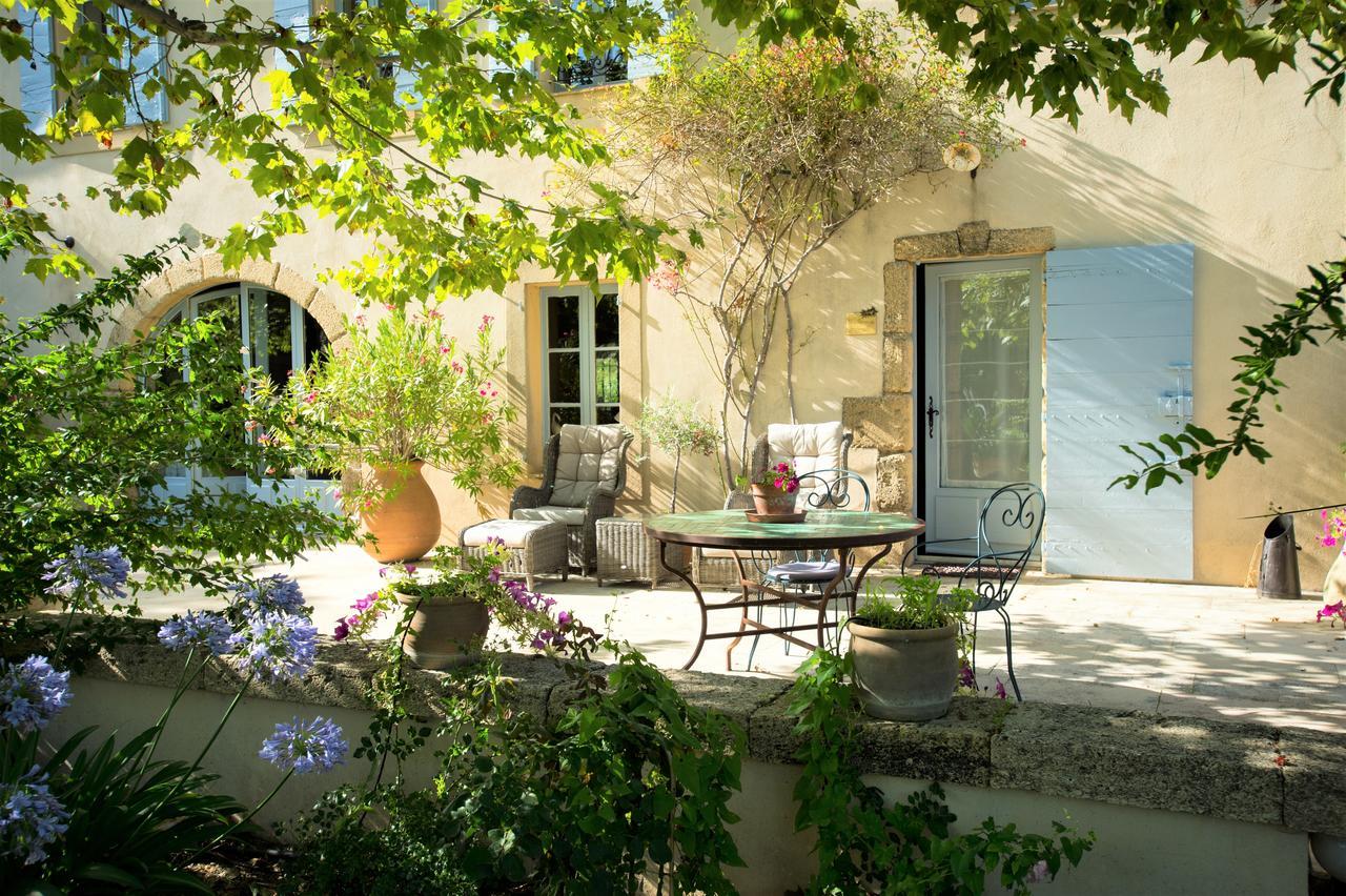 Chambres D'Hotes Domaine Des Machottes Grans Exterior foto
